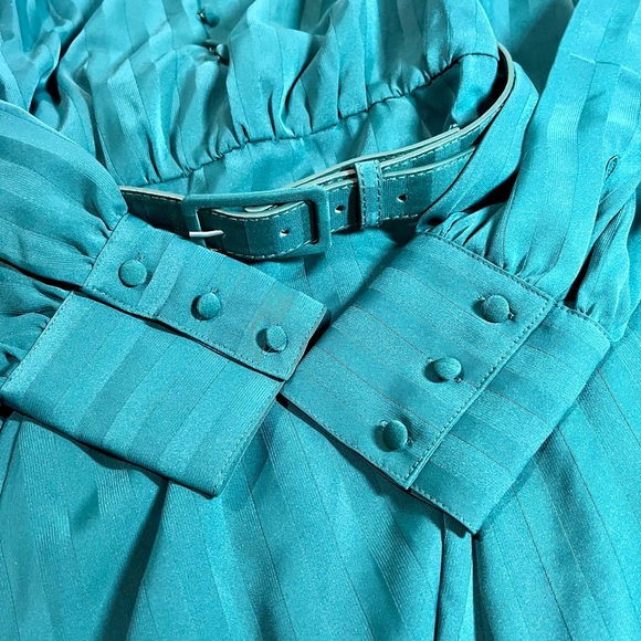 ✨Modcloth✨ NWT Classy Announcement A-Line Dress Size 2 XS-Small Emerald Green - Picture 11 of 17